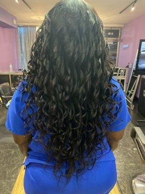 They strategically planted a pic on here of a closure coming up that is not my work. Ms Judith the best Sewin's in Chicago