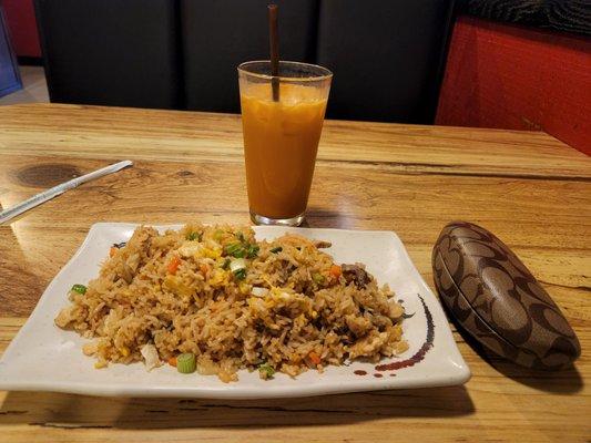 Combo fried rice, Thai tea