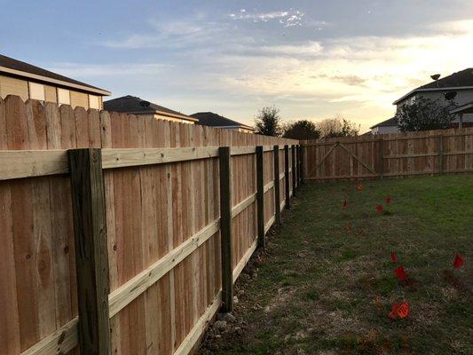 Backyard privacy fence, cedar fence, wood fence. Fence installation.