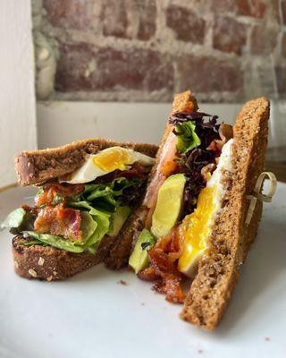 BLTA & Egg