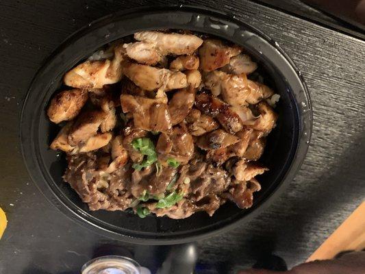 3. Chicken and beef Bowl