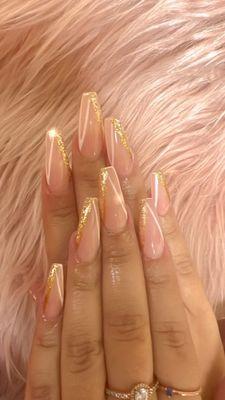 nails