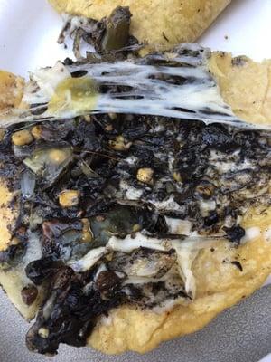 Quesadilla de huitlacoche.