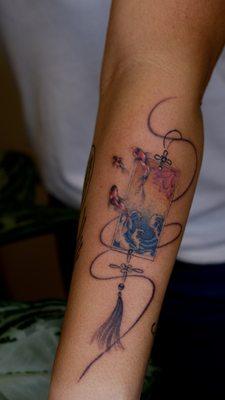 Tassel and knots tattoo by Esther