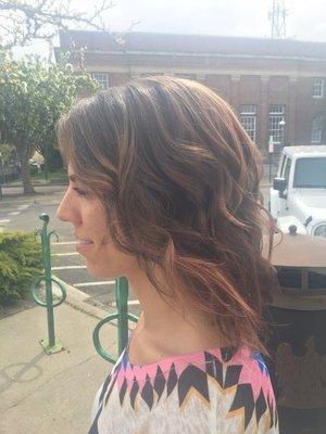 This very subtle color adds movement. We added soft Carmel highlights and red-brown lowlights for a low macitence look that will last.