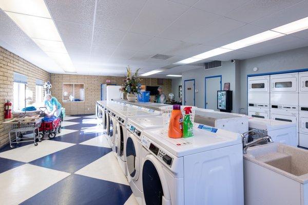 Plenty of clean and well-maintained washers