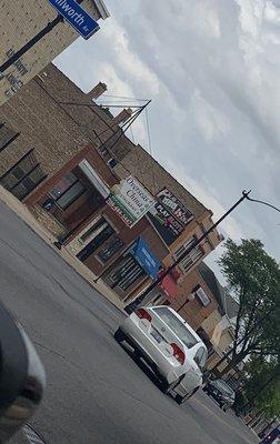 View of restaurant from my parked car.