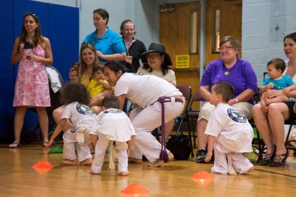 Professora Joy working Tiny Tot's capoeira