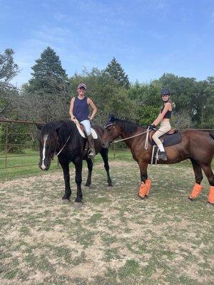 riding in west Chicago with the best trainer!
 btw its my aunt on the black horse