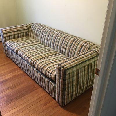 Sofa bed to be removed in Rome NY.  (713) 240-5052.  [Some messages failed to send]