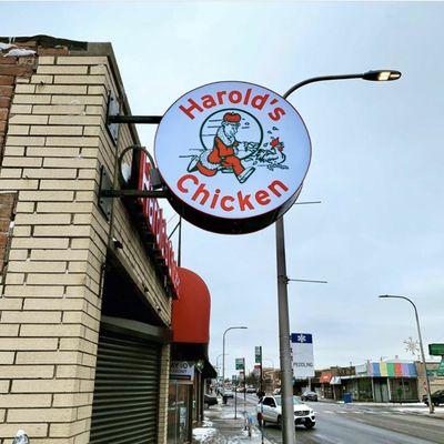 Harolds chicken Blade sign