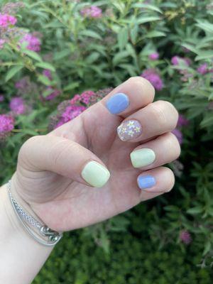 Summer nails