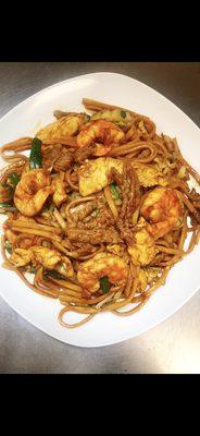 Combination Special Lo Mein