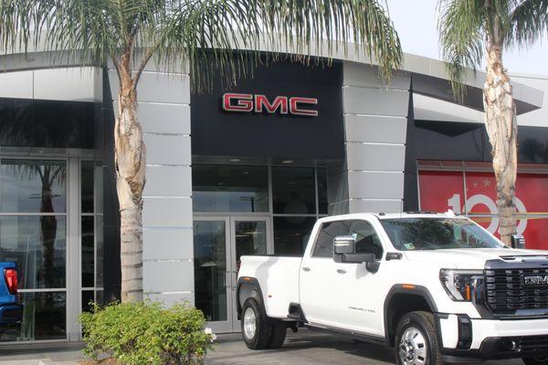 Moss Bros. GMC