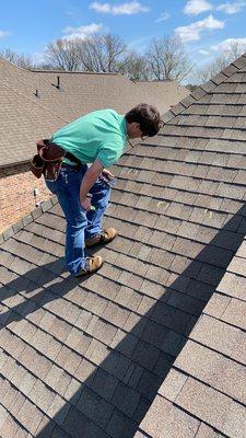 Roof inspection at Jackson, MS by your most trusted roofing contractor