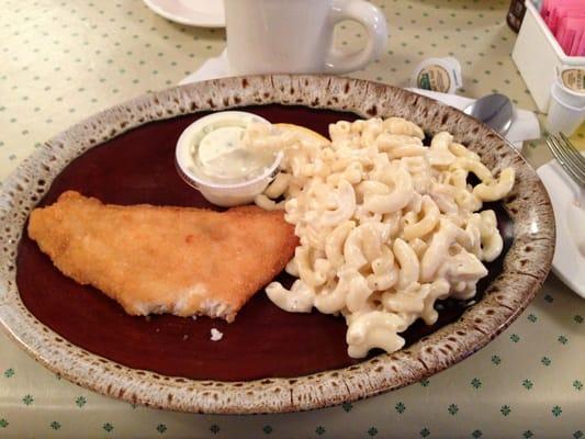 Homemade Mac and cheese with haddock was good. Right size portion, friendly service.