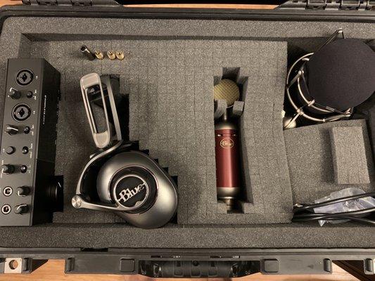 Blue Spark, Blue Mo-fi headphones, Komplete Audio 6 MkII - standard issue. Keeping my gear safe in a case for transport.