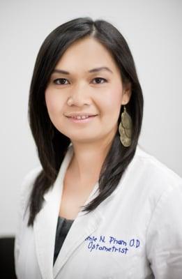 Dr. Gemie Pham, O.D.