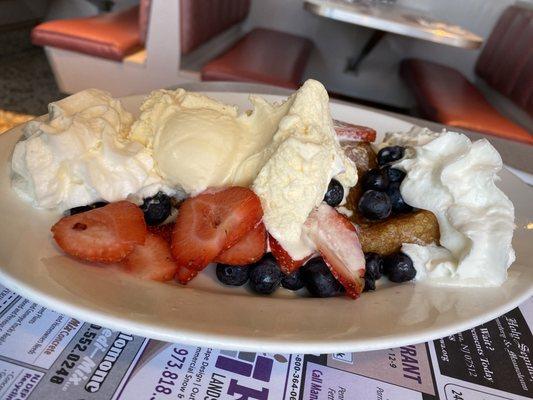 Gluten Free Berry Crepe