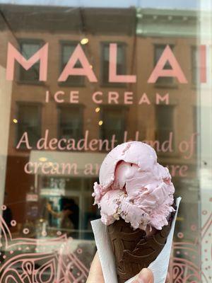 Rose with Cinnamon Roasted Almonds Ice Cream