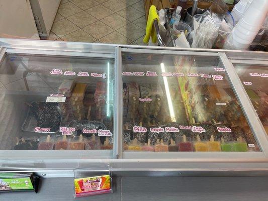 Different varieties of ice cream(: