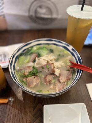 Hand-cut Beef Fried Sliced Noodle