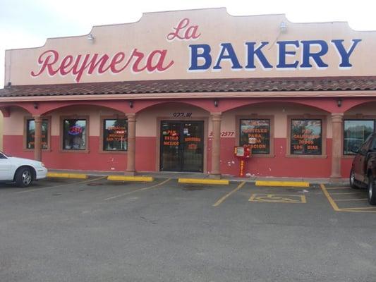 La Reynera Bakery.