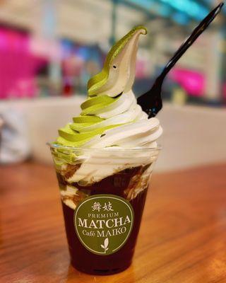 Hojicha Tea + SoftServe (Vanilla / Matcha)