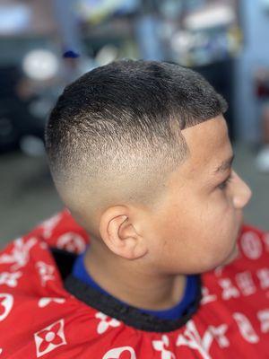 Mid Skin Fade