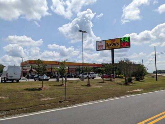 Love's Travel Stop, Ozark