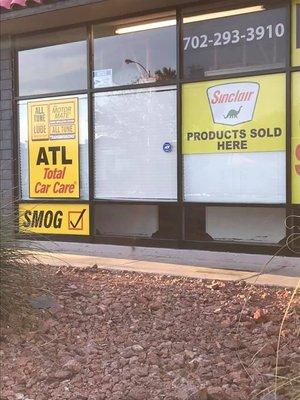 Sinclair brand oil is sold at ATL