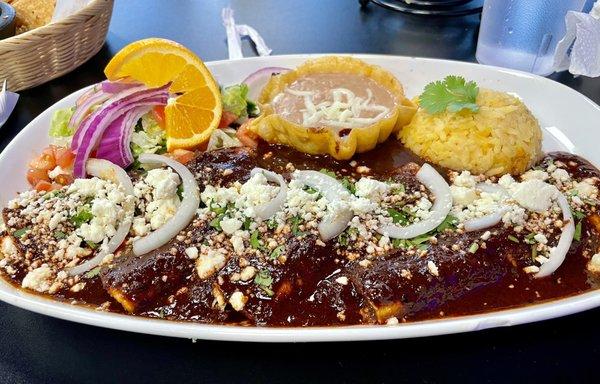 Enchiladas Oaxaquenas