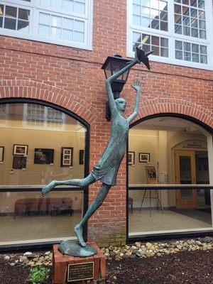 Simsbury Library Memorial Sculpture