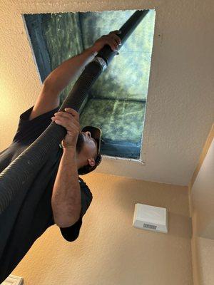 AIR DUCT CLEANING