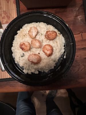 Scallops with mushroom risotto