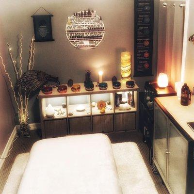 Fully energized treatment room for optimum relaxation.