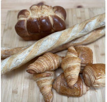 Breakfast basket