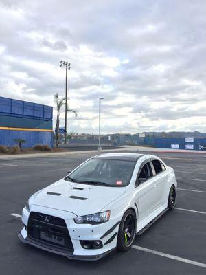 Here's a pic of my evo that he's done fenders and suspension on