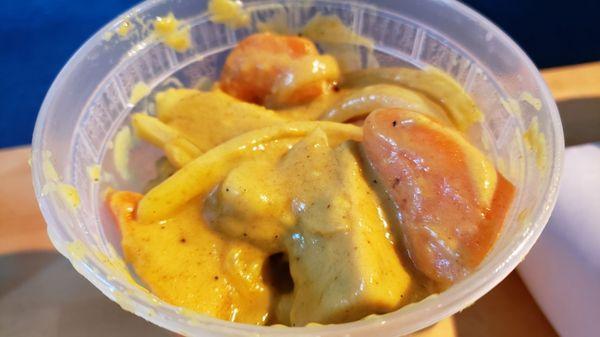 Ca ri dau hu ($12.50). Coconut curry w/tofu, carrots & potato. Vegan by default. Creamy & decent but not bursting w/flavor.