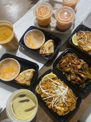 Take out!  Masaman curry  Green curry  Pad Thai  60. Pad See Eue Thai Ice Tea