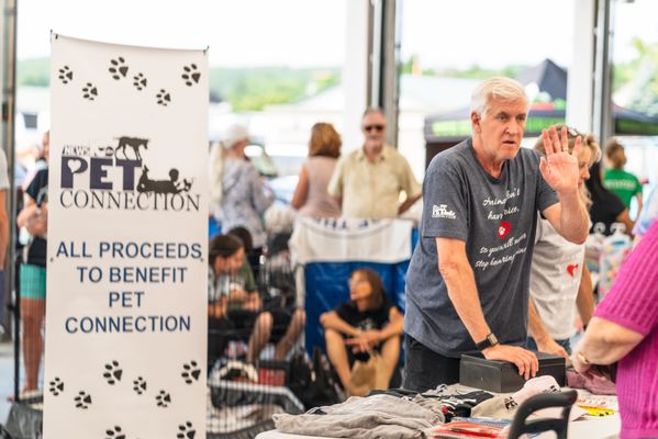 Pet Connection attended this event with great rescue organizations.