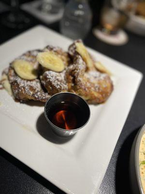 The bananas foster french toast was soooooo good!! Full of flavor and perfectly sweet.