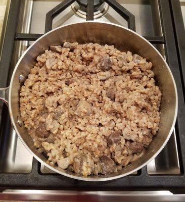 farro with pecorino and mushrooms only needed heating on stove top - wonderful flavors and texture - generous portion