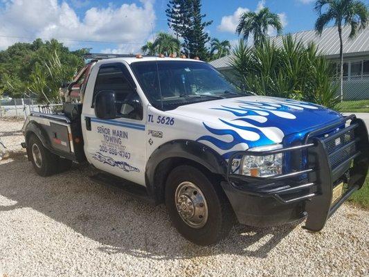 Towing señor marin key largo