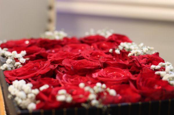 Beautiful valentine's day box of roses