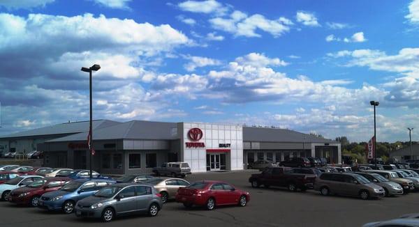 Quality Toyota of Fergus Falls, MN