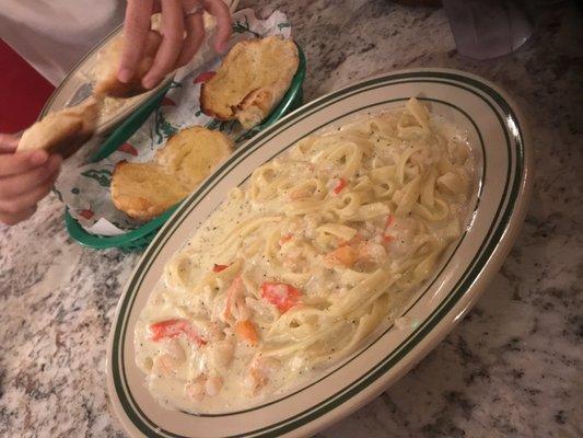 Seafood fettuccine Alfredo