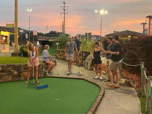 Putt putt golf