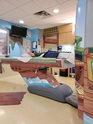 Joe DiMaggio Children's Hospital