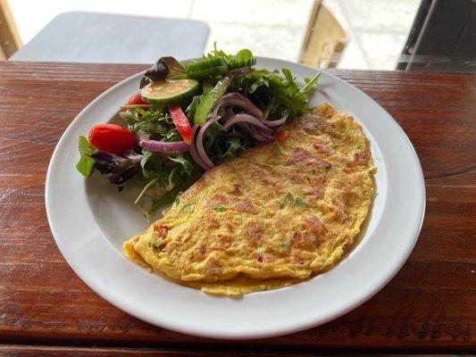 Western Omelette with side salad